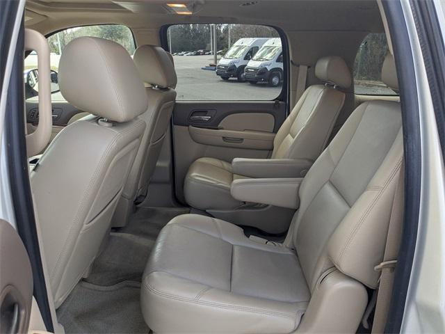 used 2010 Chevrolet Suburban car, priced at $9,999