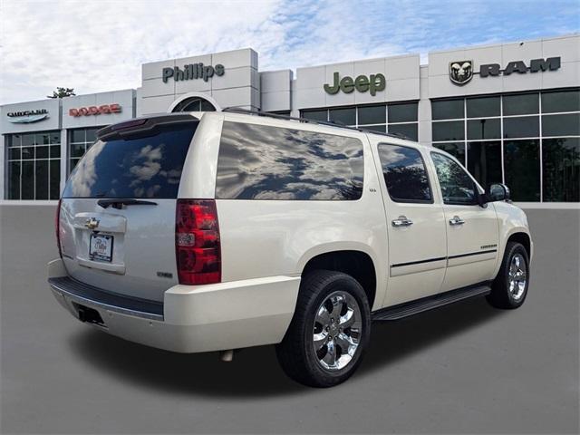used 2010 Chevrolet Suburban car, priced at $9,999