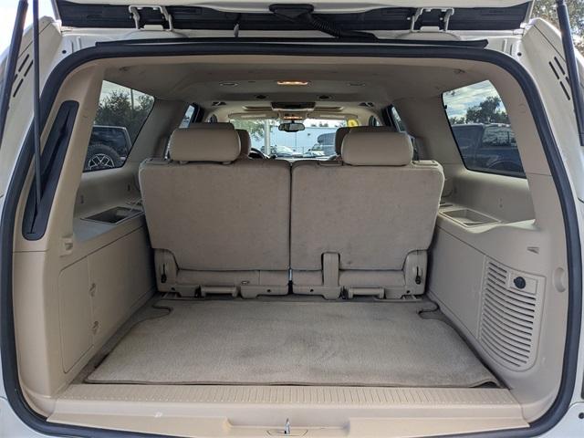 used 2010 Chevrolet Suburban car, priced at $9,999