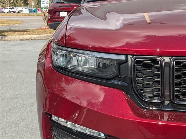 new 2025 Jeep Grand Cherokee car, priced at $50,230