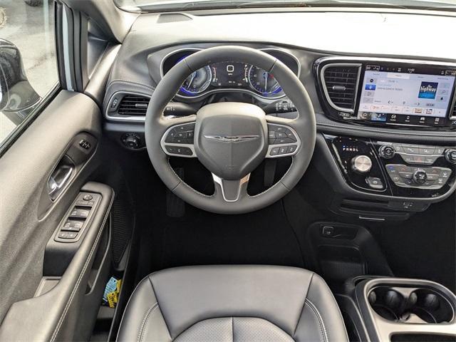 new 2026 Chrysler Pacifica car, priced at $43,315