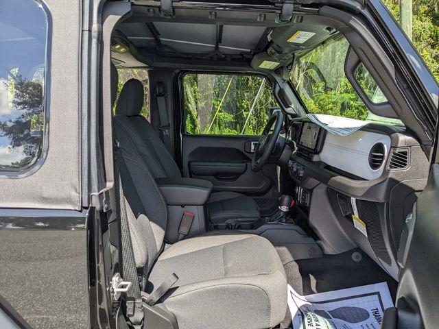new 2025 Jeep Wrangler car, priced at $27,949