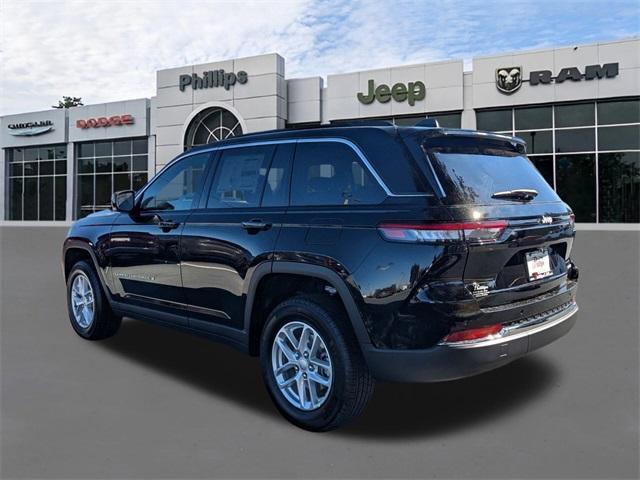 new 2025 Jeep Grand Cherokee car, priced at $37,196