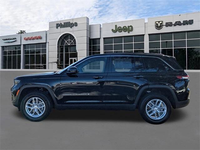 new 2025 Jeep Grand Cherokee car, priced at $37,196