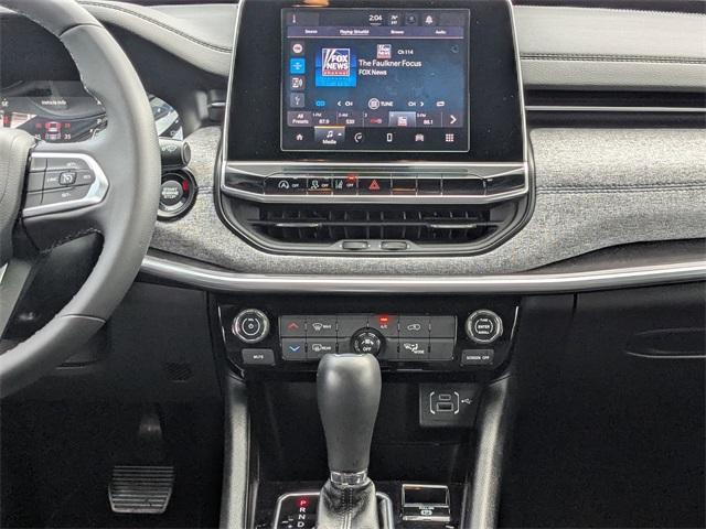 used 2025 Jeep Compass car, priced at $24,999