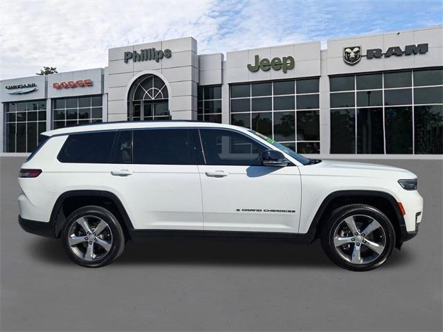 used 2021 Jeep Grand Cherokee L car, priced at $26,495