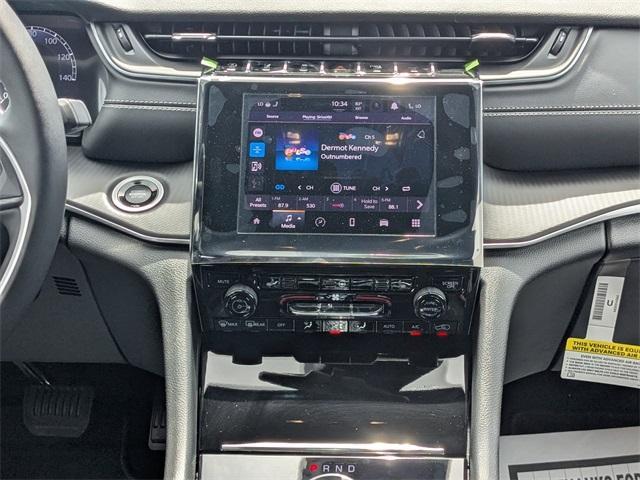 new 2025 Jeep Grand Cherokee car, priced at $36,571