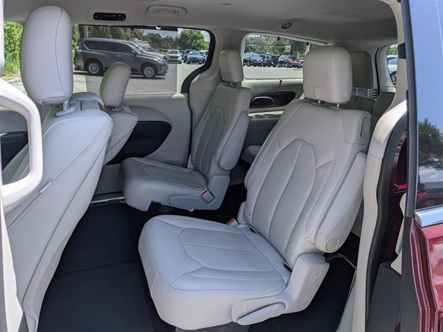 used 2018 Chrysler Pacifica car, priced at $24,237