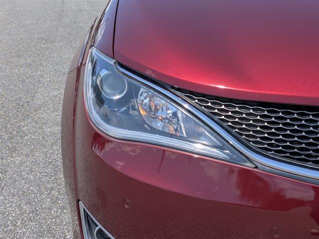 used 2018 Chrysler Pacifica car, priced at $24,237