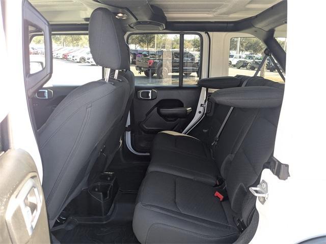 used 2022 Jeep Wrangler Unlimited car, priced at $38,999