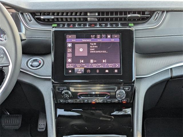 new 2025 Jeep Grand Cherokee car, priced at $36,475