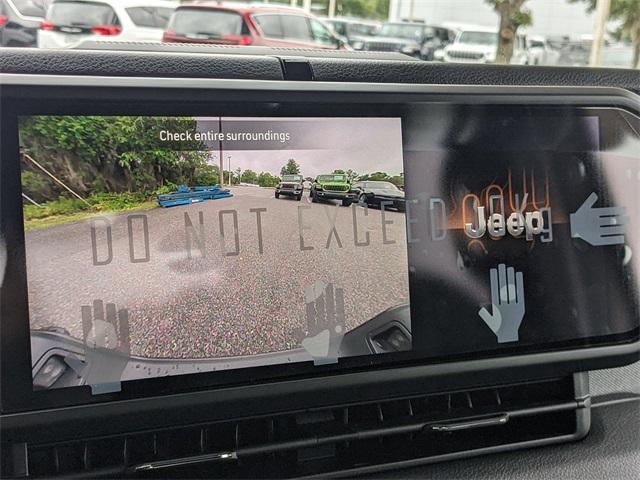 new 2025 Jeep Gladiator car, priced at $40,960