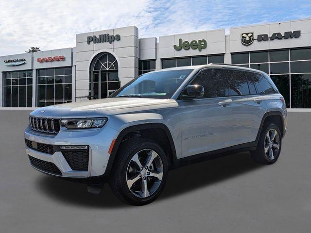 new 2026 Jeep Grand Cherokee car, priced at $47,957