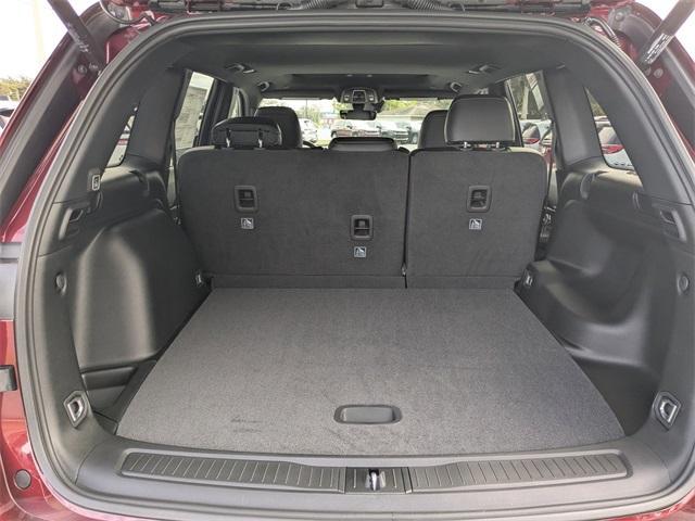 new 2025 Jeep Grand Cherokee car, priced at $44,834