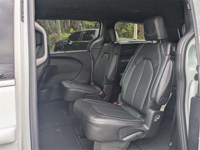 new 2026 Chrysler Pacifica car, priced at $43,935