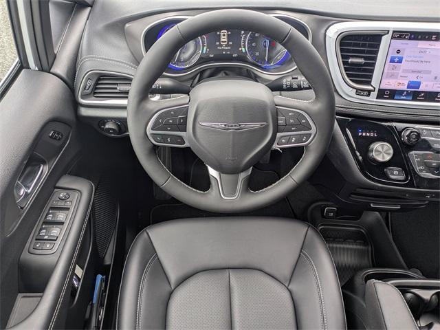 new 2026 Chrysler Pacifica car, priced at $43,935
