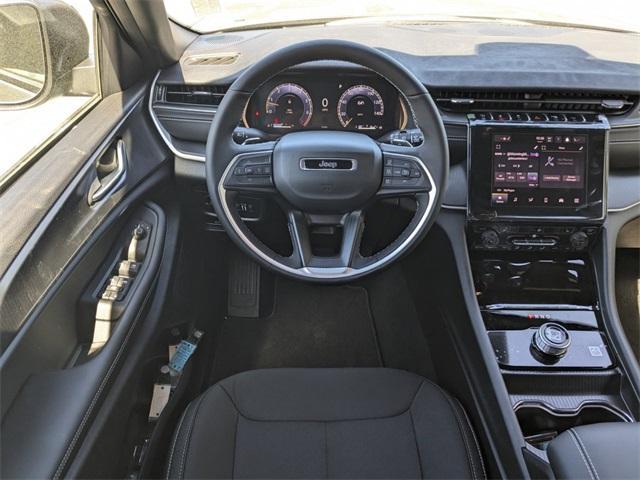 new 2025 Jeep Grand Cherokee L car, priced at $39,711