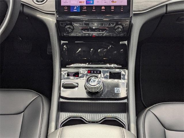 new 2025 Jeep Grand Cherokee car, priced at $49,722