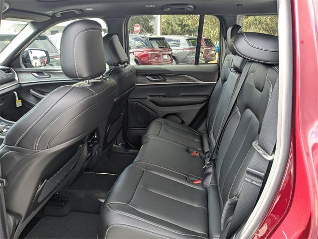 new 2025 Jeep Grand Cherokee car, priced at $49,722