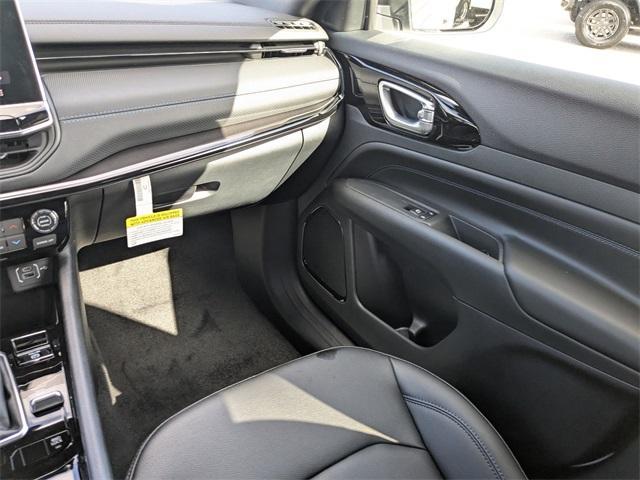 new 2026 Jeep Compass car, priced at $33,370