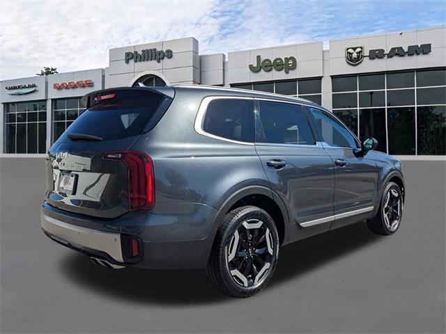 used 2023 Kia Telluride car, priced at $31,000
