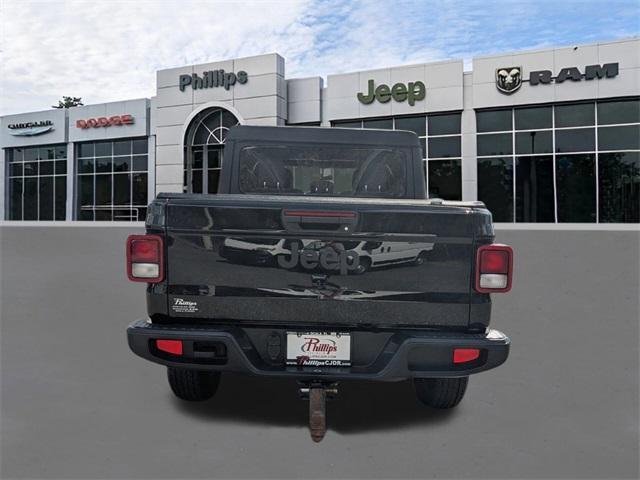 used 2022 Jeep Gladiator car, priced at $25,999