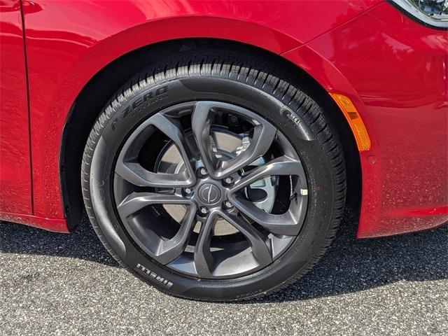 new 2026 Chrysler Pacifica car, priced at $41,269