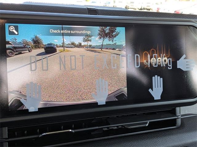 new 2026 Jeep Gladiator car, priced at $54,270