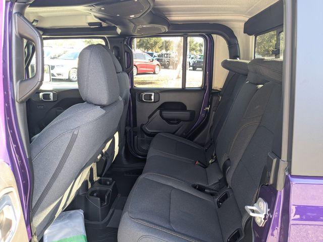 new 2026 Jeep Gladiator car, priced at $51,289