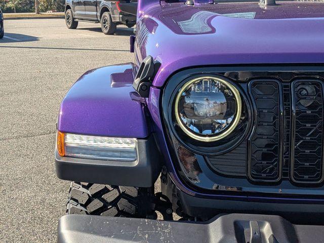 new 2026 Jeep Gladiator car, priced at $51,289