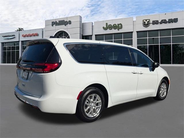 new 2026 Chrysler Pacifica car, priced at $41,390