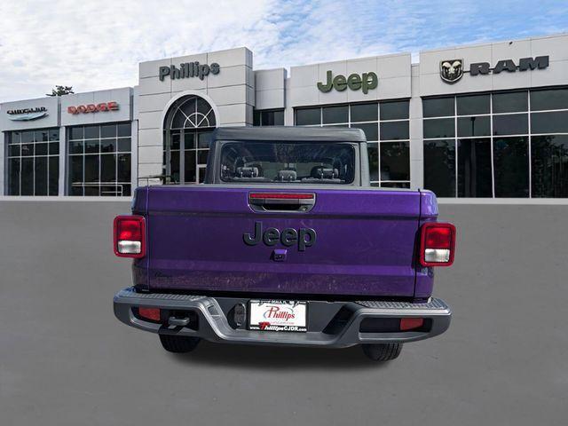 new 2026 Jeep Gladiator car, priced at $40,753