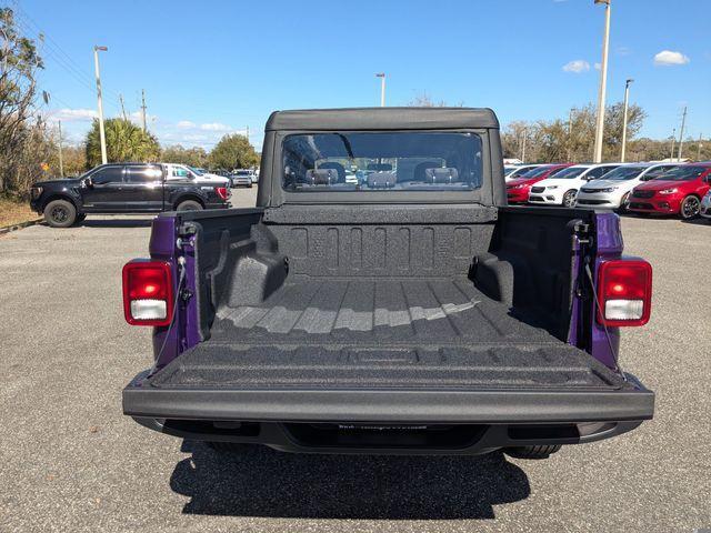 new 2026 Jeep Gladiator car, priced at $40,753