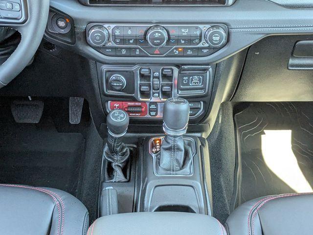new 2026 Jeep Gladiator car, priced at $57,600
