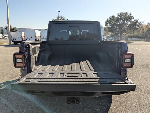 new 2026 Jeep Gladiator car, priced at $51,485