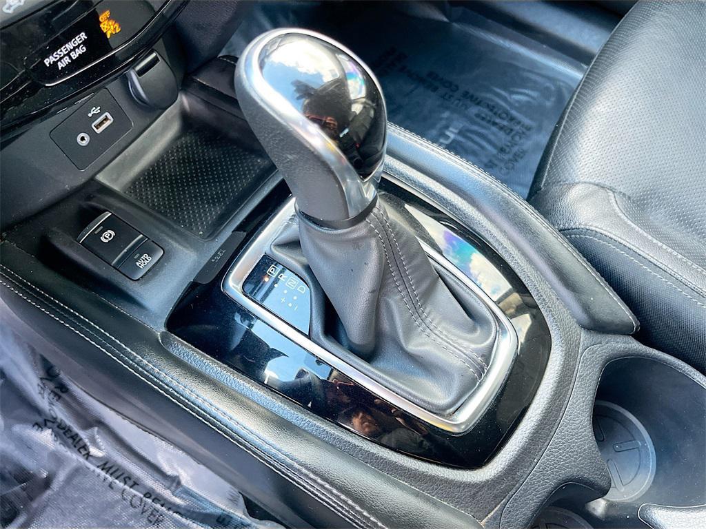 used 2020 Nissan Rogue car, priced at $12,900