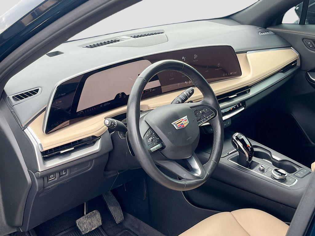 used 2024 Cadillac XT4 car, priced at $24,800