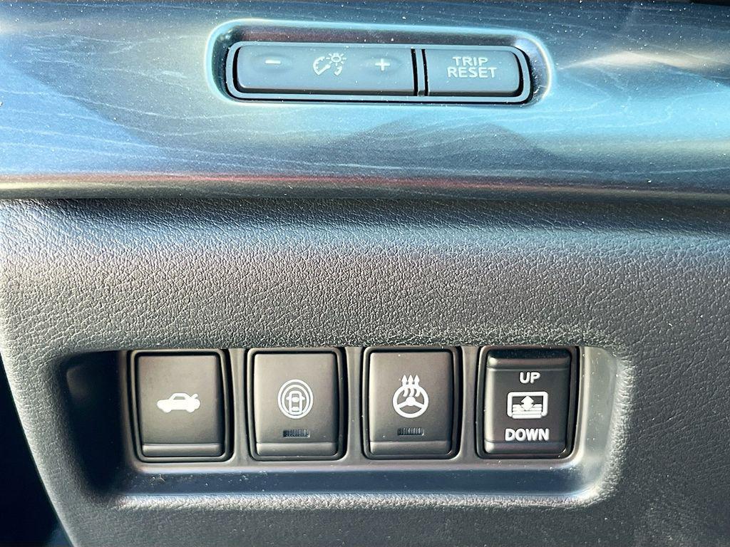 used 2023 Nissan Maxima car, priced at $25,700