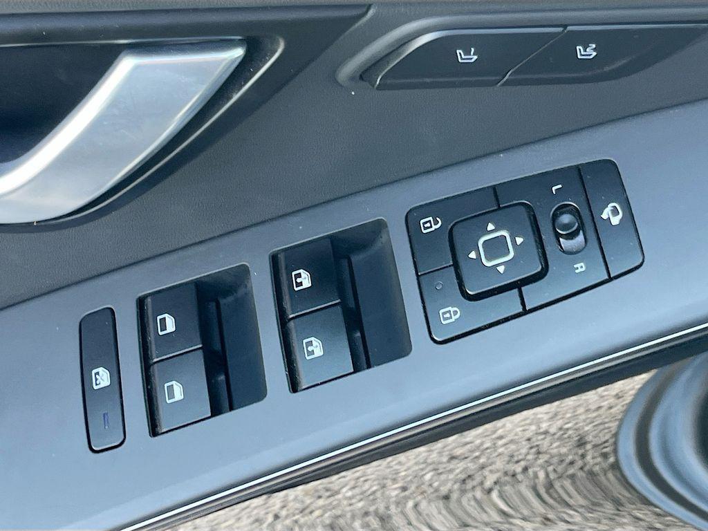 used 2024 Kia Niro car, priced at $22,900