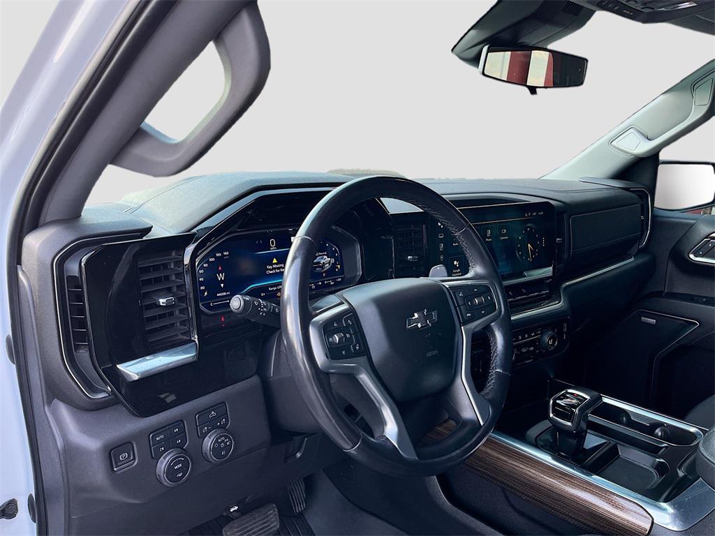used 2022 Chevrolet Silverado 1500 car, priced at $36,400