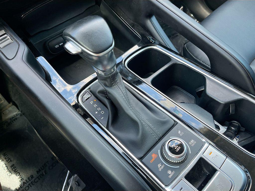 used 2025 Kia Telluride car, priced at $28,600