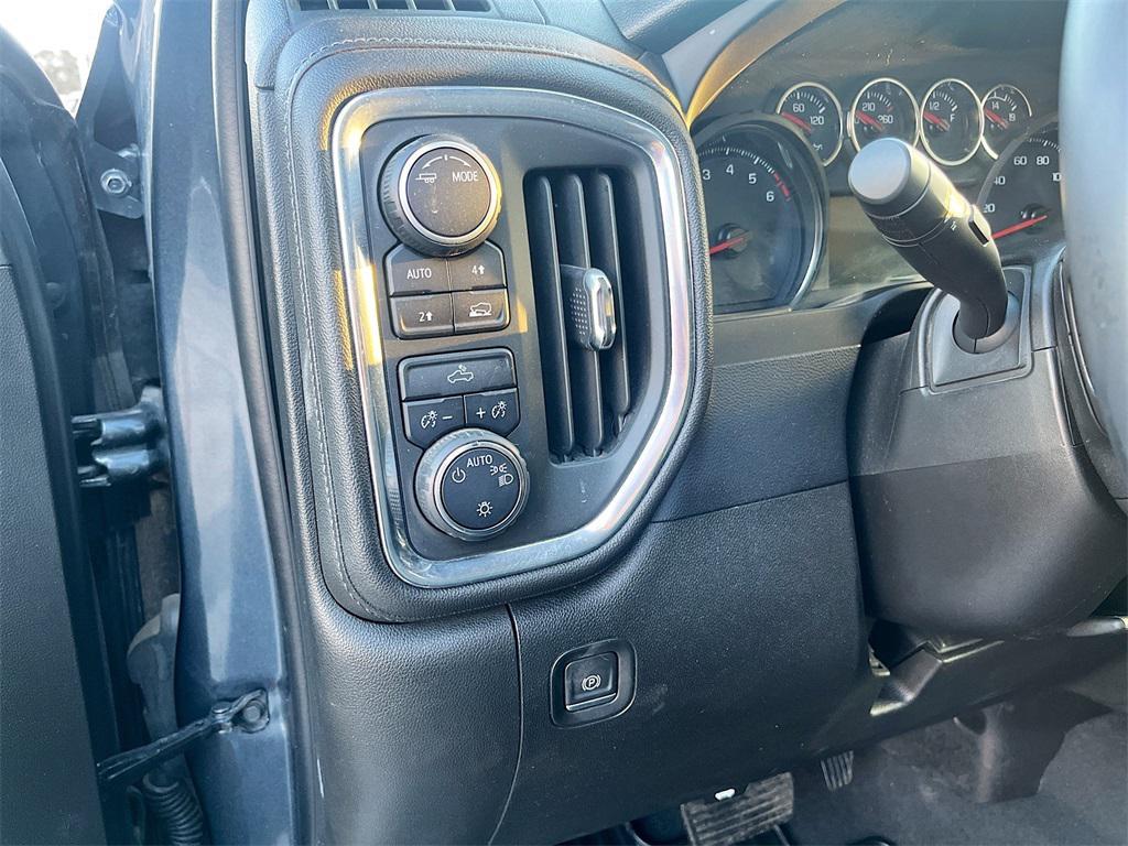 used 2022 Chevrolet Silverado 1500 car, priced at $29,200