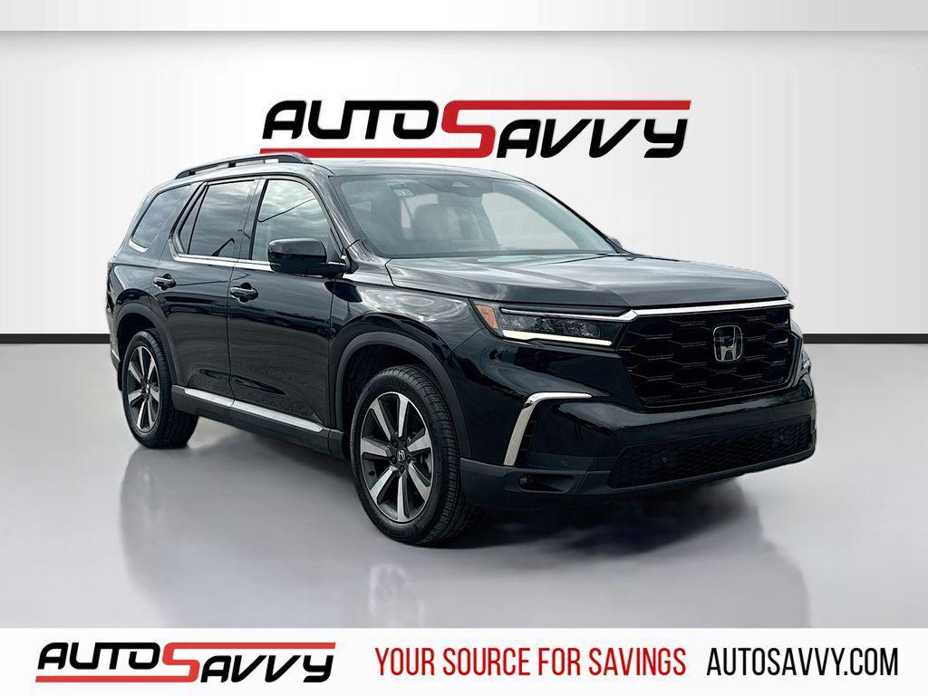 used 2024 Honda Pilot car, priced at $32,200