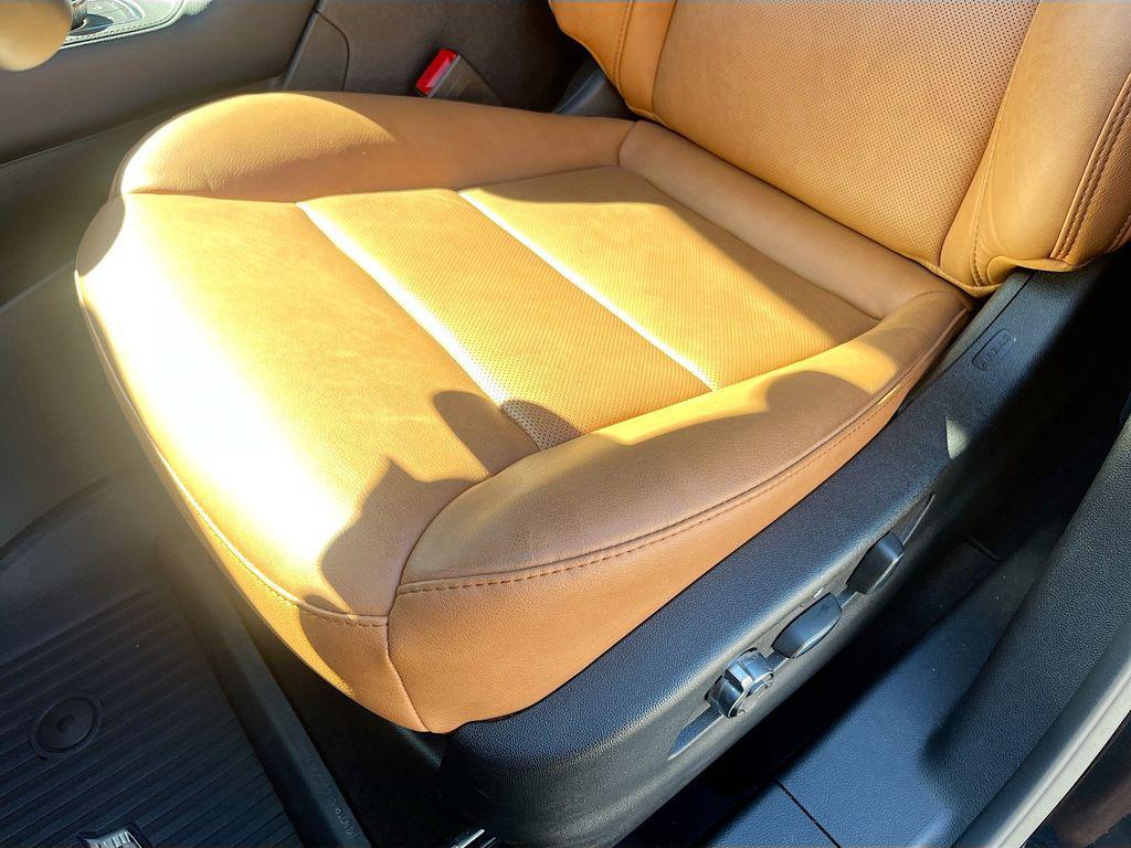 used 2025 Cadillac XT4 car, priced at $34,600