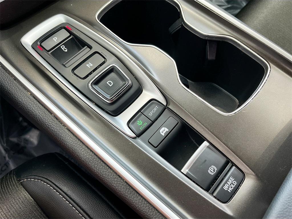 used 2022 Honda Accord Hybrid car, priced at $22,300