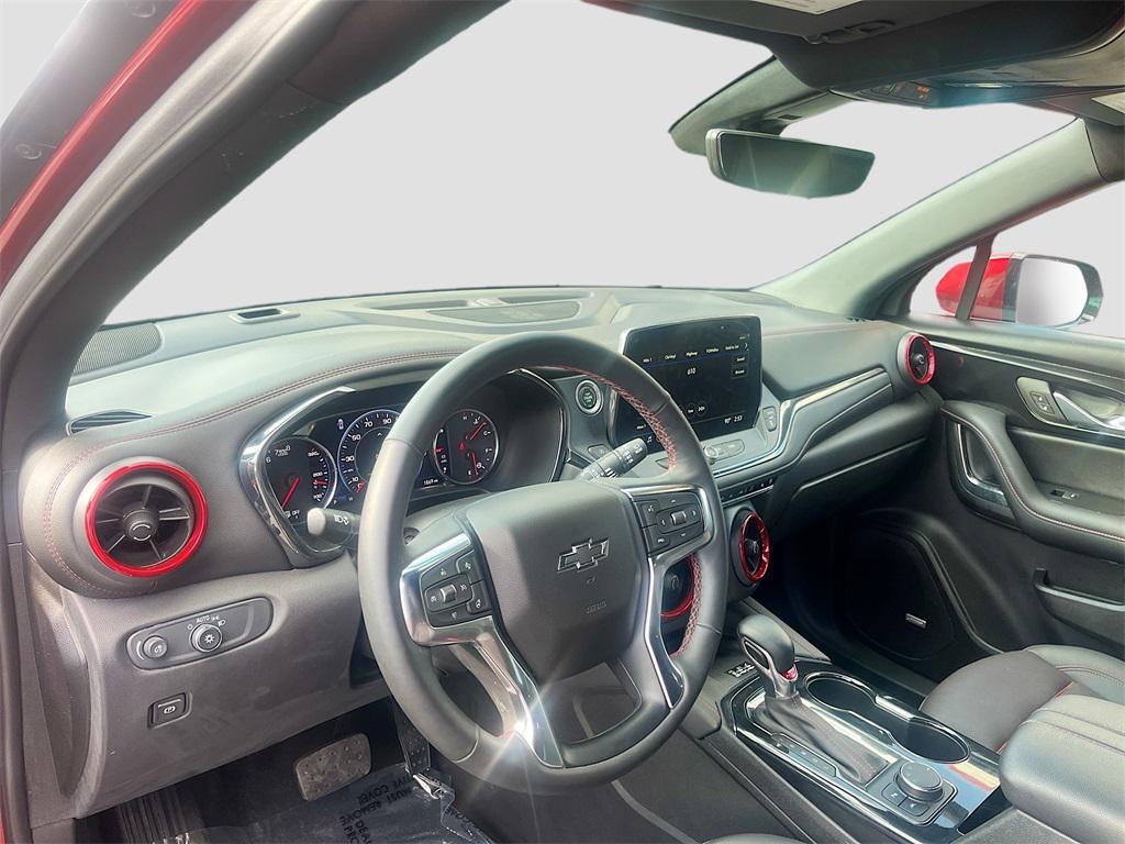 used 2024 Chevrolet Blazer car, priced at $27,300