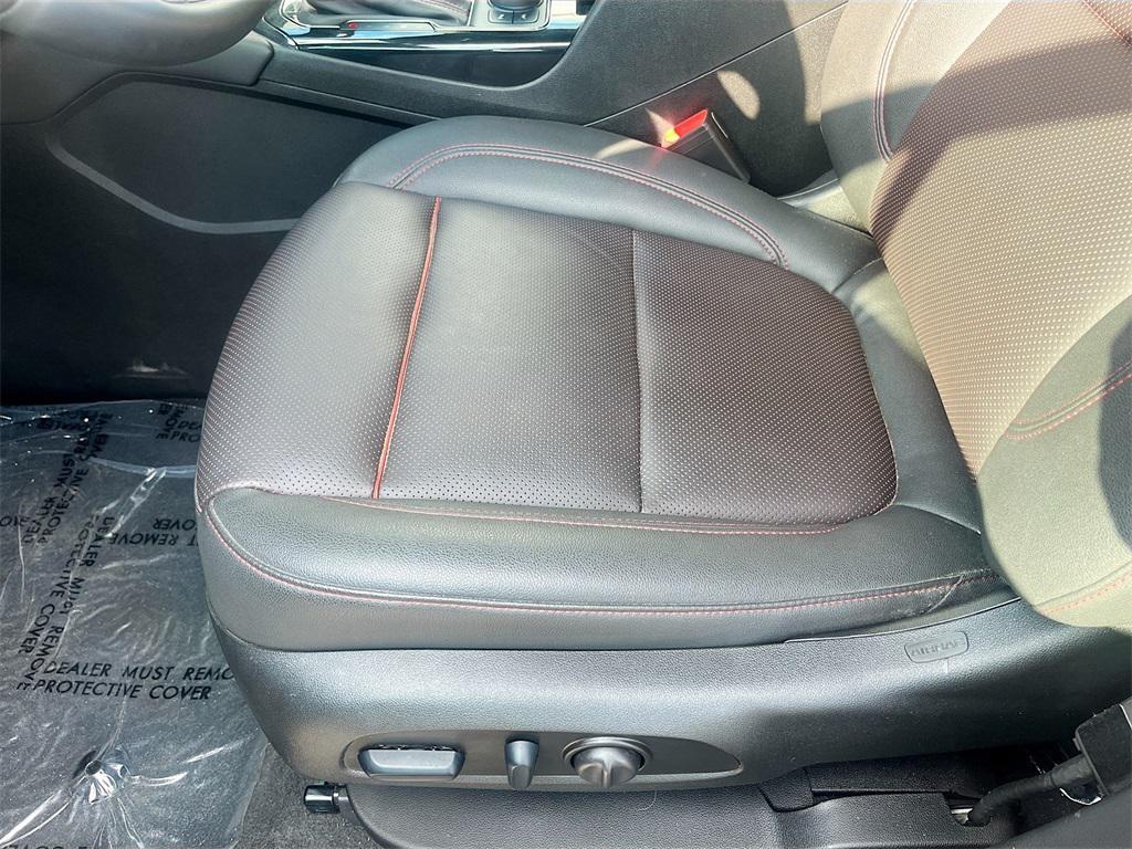 used 2024 Chevrolet Blazer car, priced at $27,300