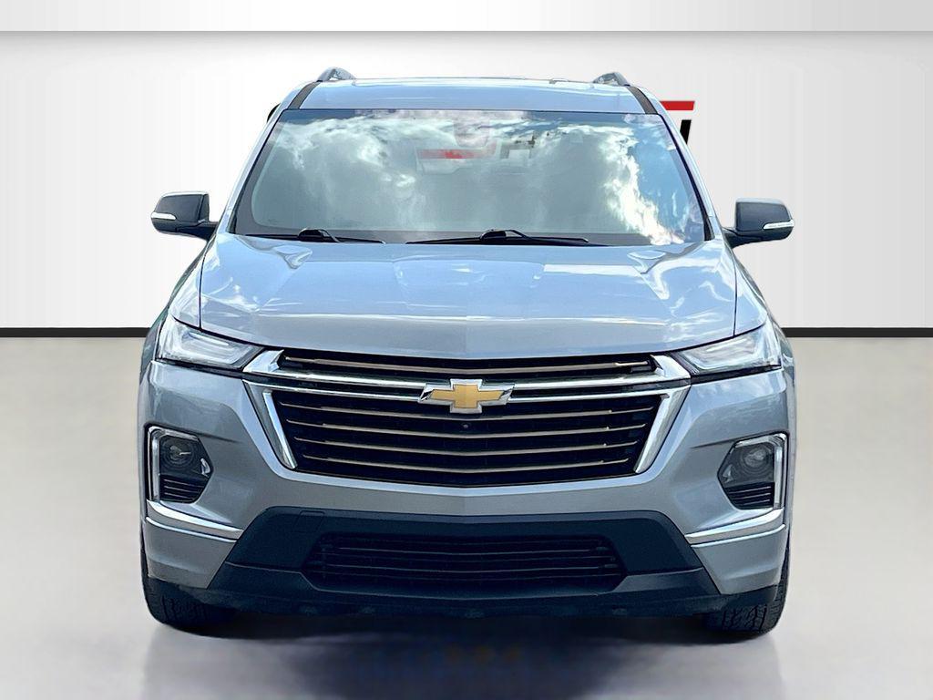 used 2023 Chevrolet Traverse car, priced at $30,600