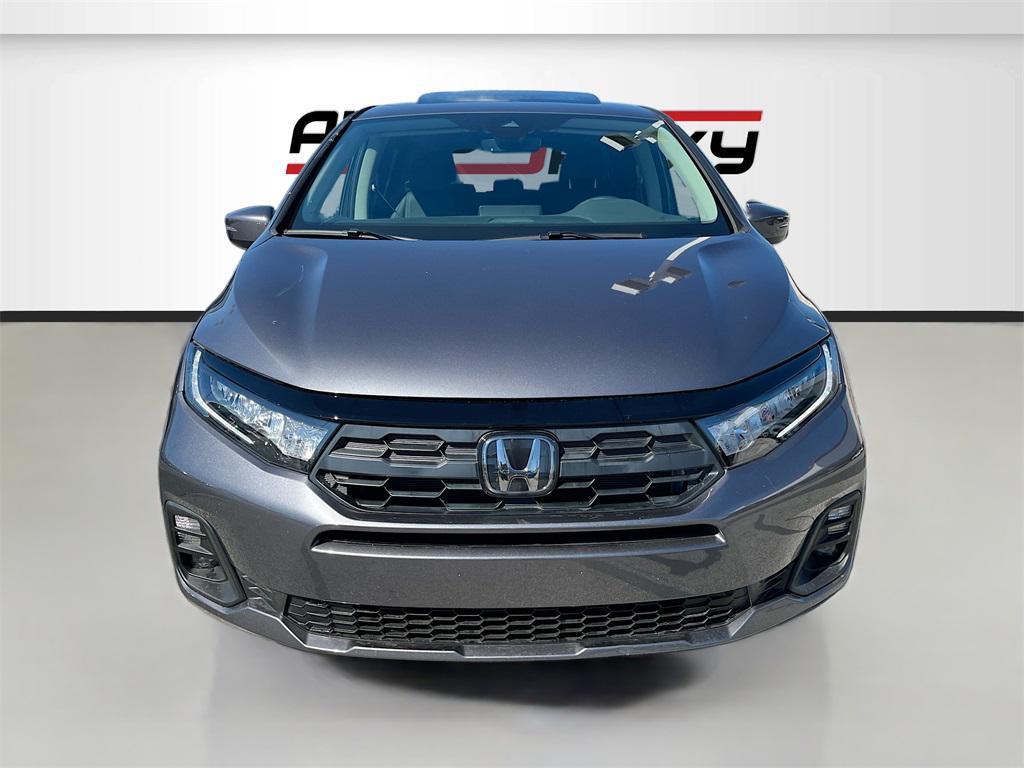 used 2025 Honda Odyssey car, priced at $33,600