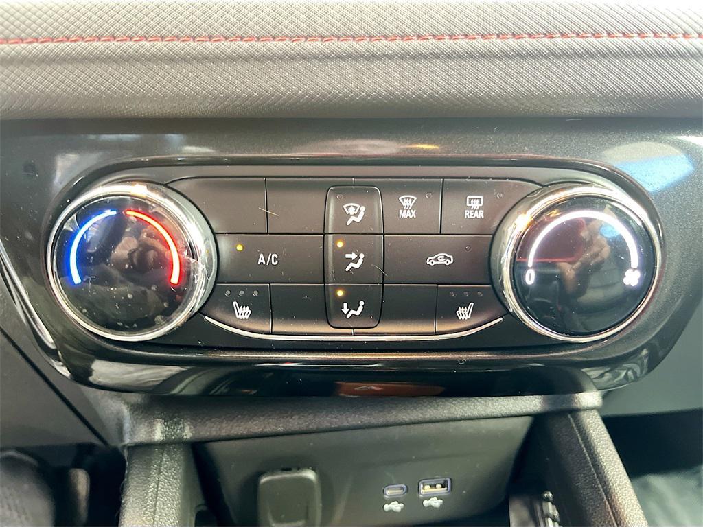 used 2025 Chevrolet TrailBlazer car, priced at $23,100